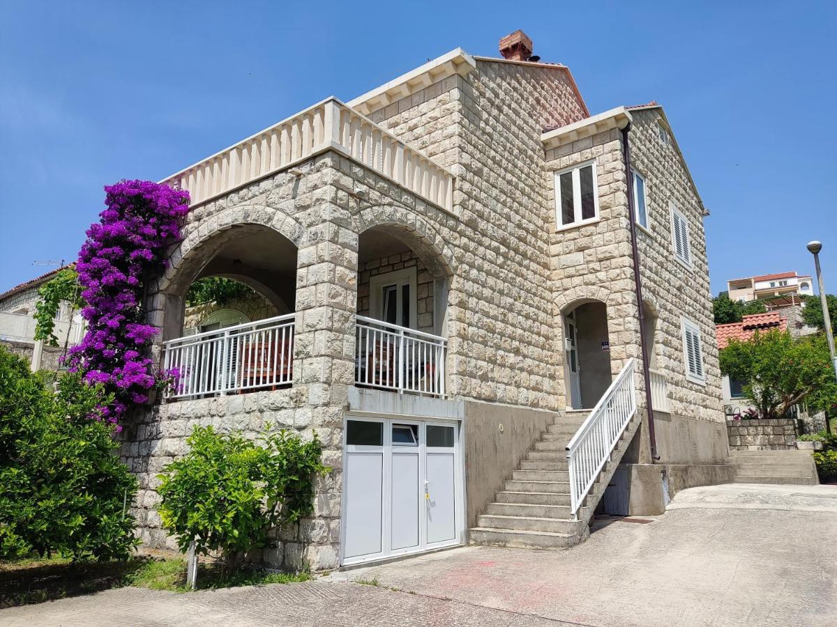 Guest House Franica & Pero Lobrovic Slano Exterior photo